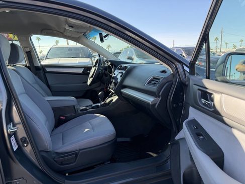 Used 2018 Subaru Outback 2.5i Premium image 30