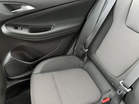 Used 2025 Buick Encore GX Preferred image 37