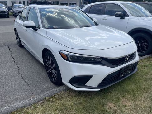 Used 2024 Honda Civic EX-L image 1