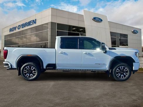 Used 2023 GMC Sierra 2500 AT4 w/ AT4 Premium Plus Package AWD/4WD image 6