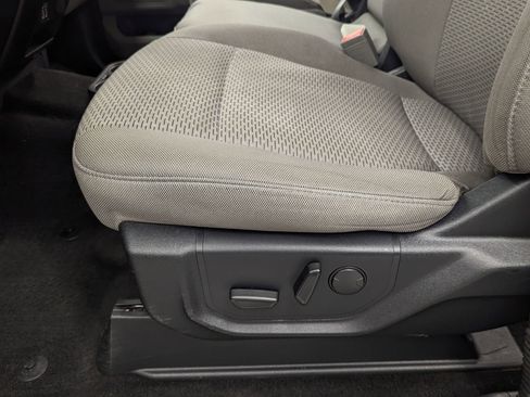 Used 2019 Ford F150 XLT w/ Equipment Group 302A Luxury image 11