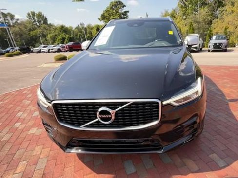 Used 2019 Volvo XC60 T5 R-Design w/ Protection Package Premier FWD image 4