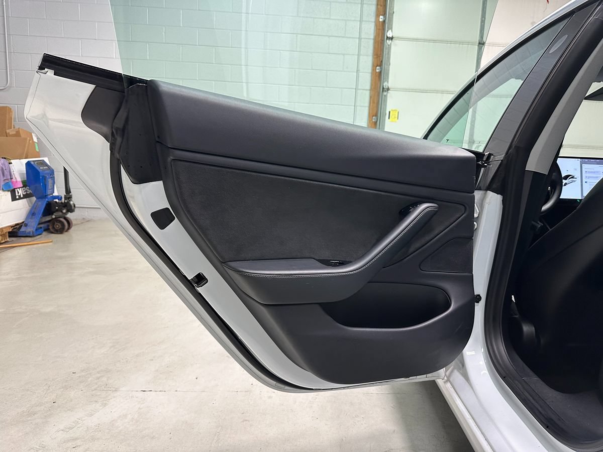 Used 2019 Tesla Model 3 Long Range AWD/4WD image 18