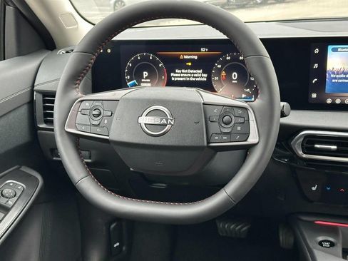 Used 2026 Nissan Sentra SR w/ SR All Weather Package FWD image 6