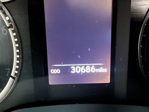 Used 2023 Lexus GX 460 w/ Black Line Special Edition image 18