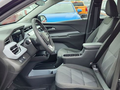 New 2027 Chevrolet Bolt LT w/ Comfort Package FWD image 10