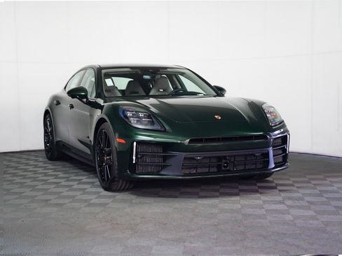New 2026 Porsche Panamera image 8