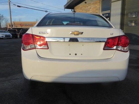 Used 2016 Chevrolet Cruze LT image 7