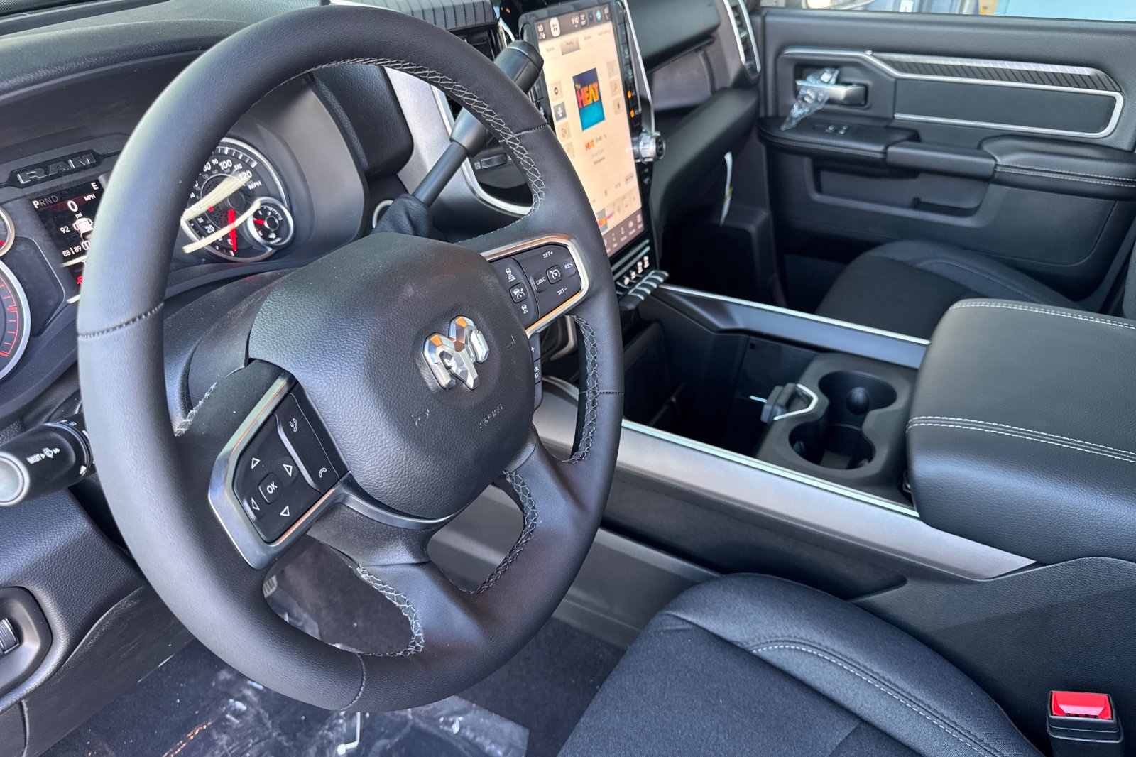 New 2026 RAM 3500 Big Horn AWD/4WD image 9