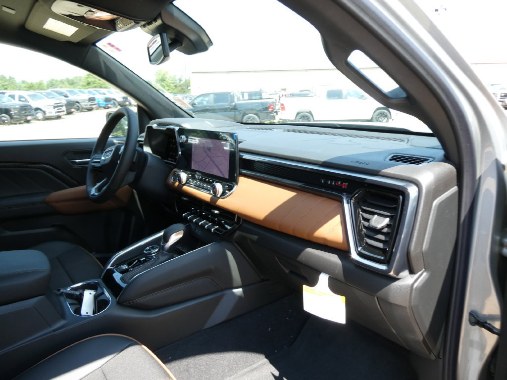New 2026 GMC Canyon AT4 w/ Nightfall Essentials Package AWD/4WD image 12