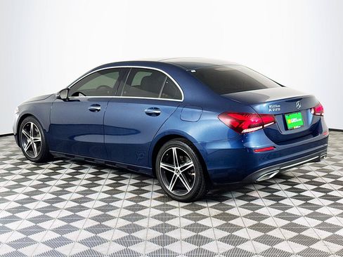Used 2022 Mercedes-Benz A 220 image 6