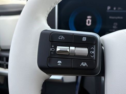 New 2026 Hyundai Santa Fe SE image 13