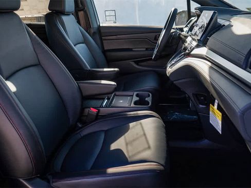 New 2026 Honda Odyssey Sport-L image 21