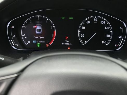 Used 2018 Honda Accord EX image 11
