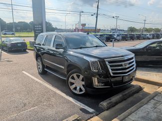 Used 2018 Cadillac Escalade Luxury RWD video 1