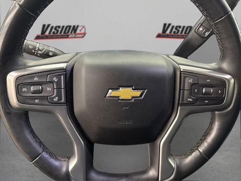 Used 2025 Chevrolet Silverado 1500 LT AWD/4WD image 25