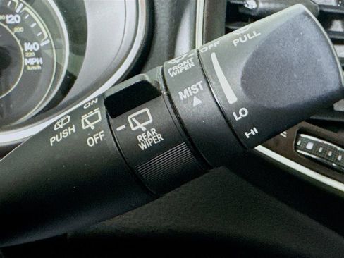 Used 2022 Jeep Cherokee Trailhawk w/ Sun, Sound & Nav Group AWD/4WD image 13