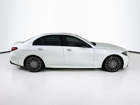 Used 2026 Mercedes-Benz C 300 Sedan image 9