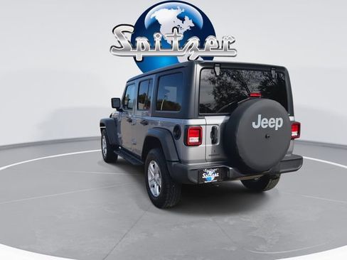 Used 2018 Jeep Wrangler Unlimited Sport S image 8