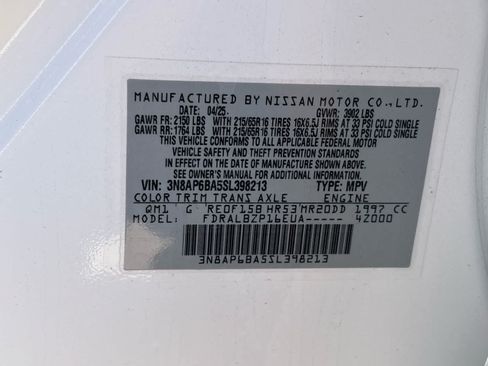 Certified 2025 Nissan Kicks S w/ Interior Electronics Package FWD image 21