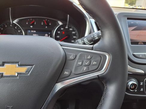 Used 2024 Chevrolet Equinox LT AWD/4WD image 26