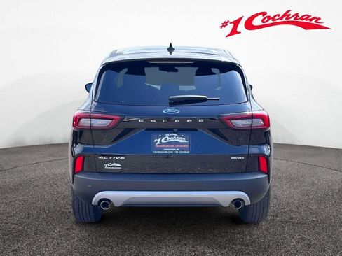 Certified 2023 Ford Escape Active AWD/4WD image 8