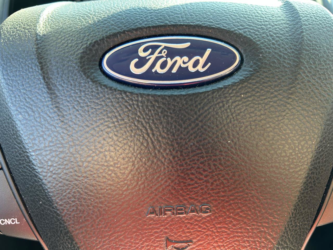 Used 2018 Ford Edge SE AWD/4WD image 20