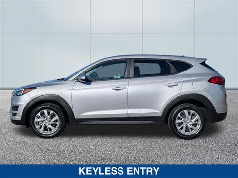 Used 2021 Hyundai Tucson SE image 2