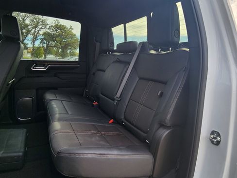 Certified 2024 Chevrolet Silverado 3500 High Country w/ Technology Package image 18