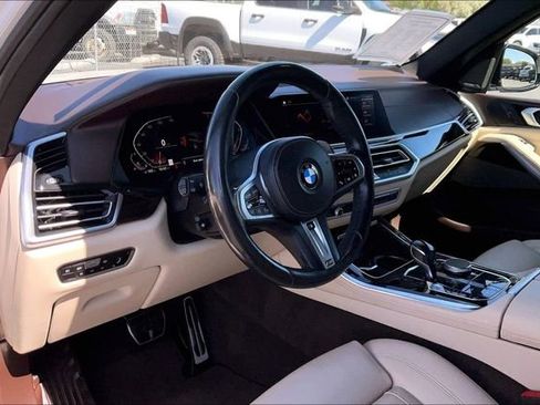 Used 2019 BMW X5 xDrive40i w/ M Sport Package AWD/4WD image 13