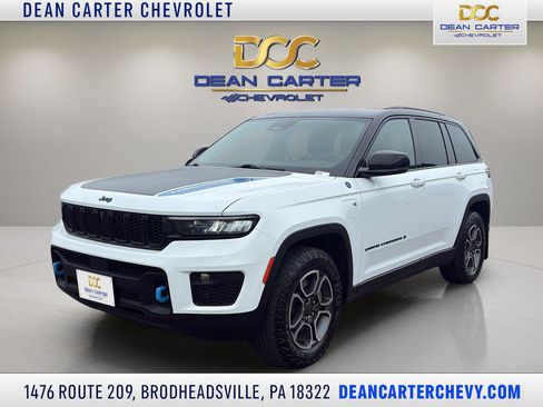 Used 2022 Jeep Grand Cherokee Trailhawk AWD/4WD image 1