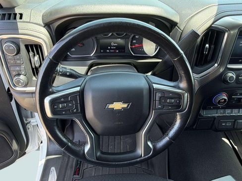 Used 2021 Chevrolet Silverado 1500 LT AWD/4WD image 10