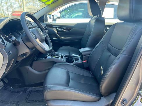 Used 2022 Nissan Rogue Sport SL image 21