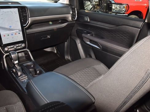 Certified 2025 Ford Ranger XLT w/ Equipment Group 301A High image 17