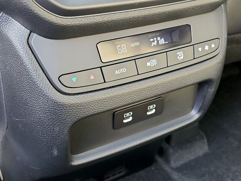 New 2026 Honda Pilot image 7