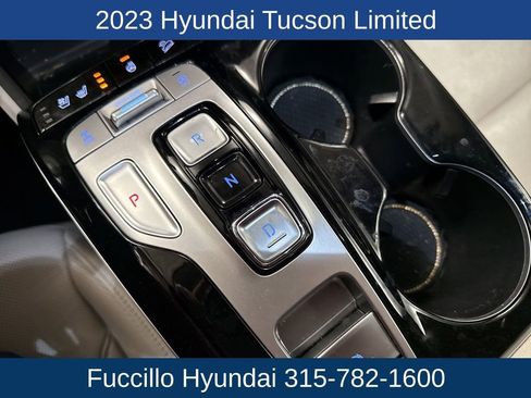 Used 2023 Hyundai Tucson Limited AWD/4WD image 25