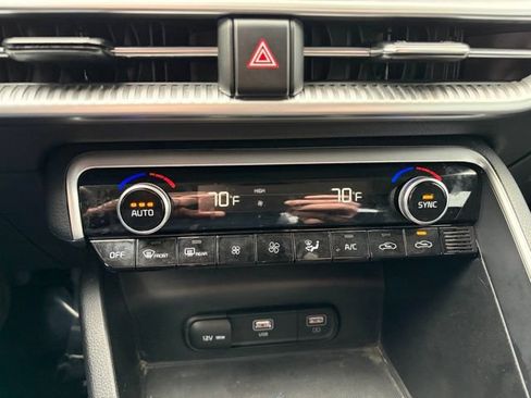 Used 2022 Kia K5 LXS AWD/4WD image 26