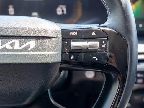 Certified 2026 Kia Sorento S AWD/4WD image 19