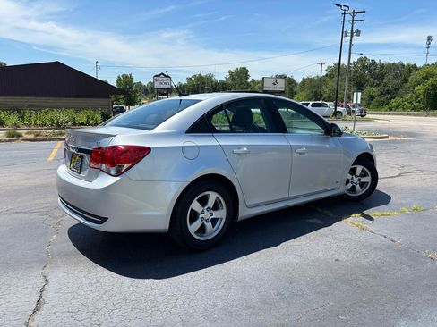 Used 2014 Chevrolet Cruze LT w/ All-Star Edition FWD image 9