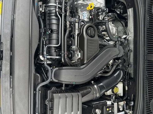 New 2026 Volkswagen Jetta SE FWD image 25