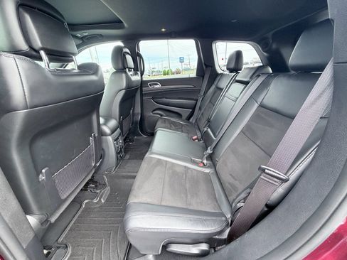 Used 2019 Jeep Grand Cherokee Altitude RWD image 26