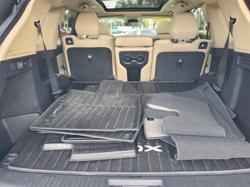 Used 2025 Acura MDX w/ Technology Package image 8