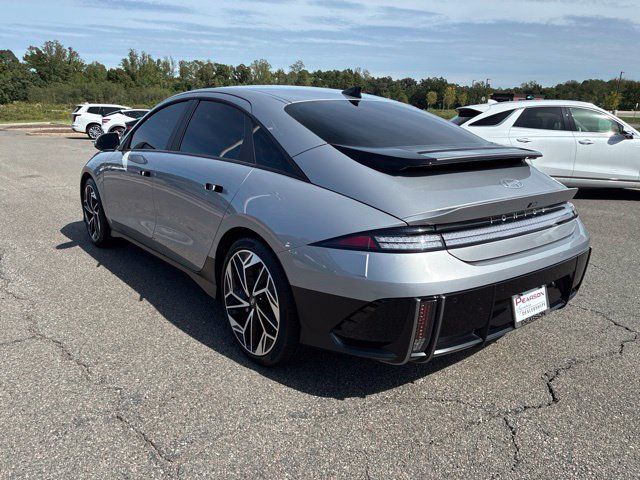 Used 2025 Hyundai Ioniq 6 SEL RWD image 4