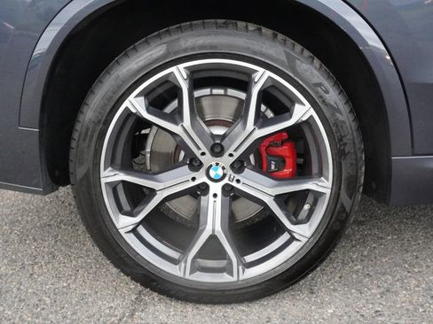 Used 2021 BMW X5 M50i w/ Executive Package AWD/4WD image 25