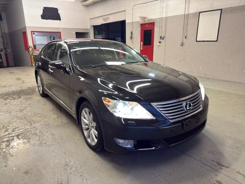 Used 2011 Lexus LS 460 AWD w/ Luxury Value Edition image 1
