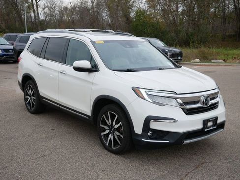 Used 2019 Honda Pilot Touring image 16