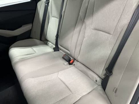 Certified 2025 Honda Accord SE image 11
