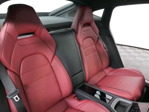 New 2026 Porsche Panamera image 22