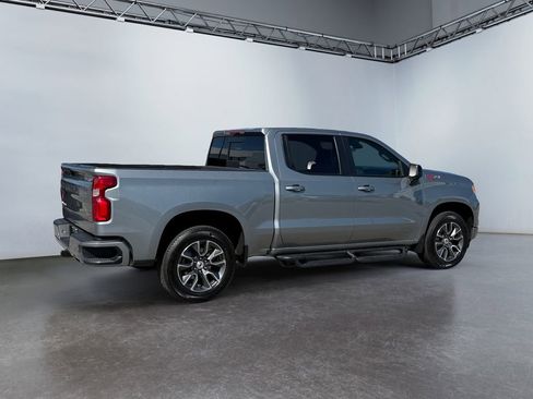 Used 2024 Chevrolet Silverado 1500 RST w/ Convenience Package II AWD/4WD image 3