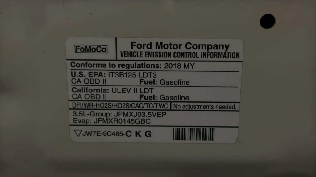 Used 2018 Ford Explorer Platinum AWD/4WD image 39
